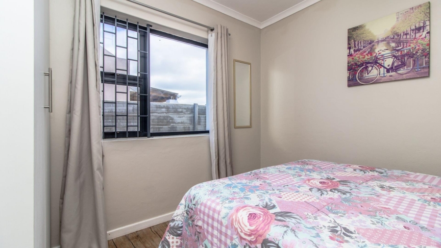 3 Bedroom Property for Sale in Franskraal Western Cape